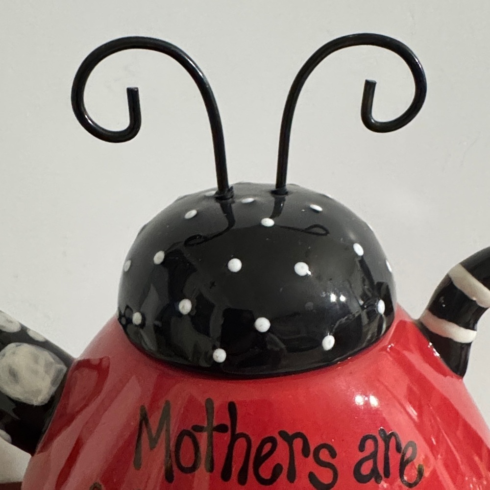 Burton & Burton Red and Black Ladybug Teapot with Mothers are a gift from above - Picture 3 of 10